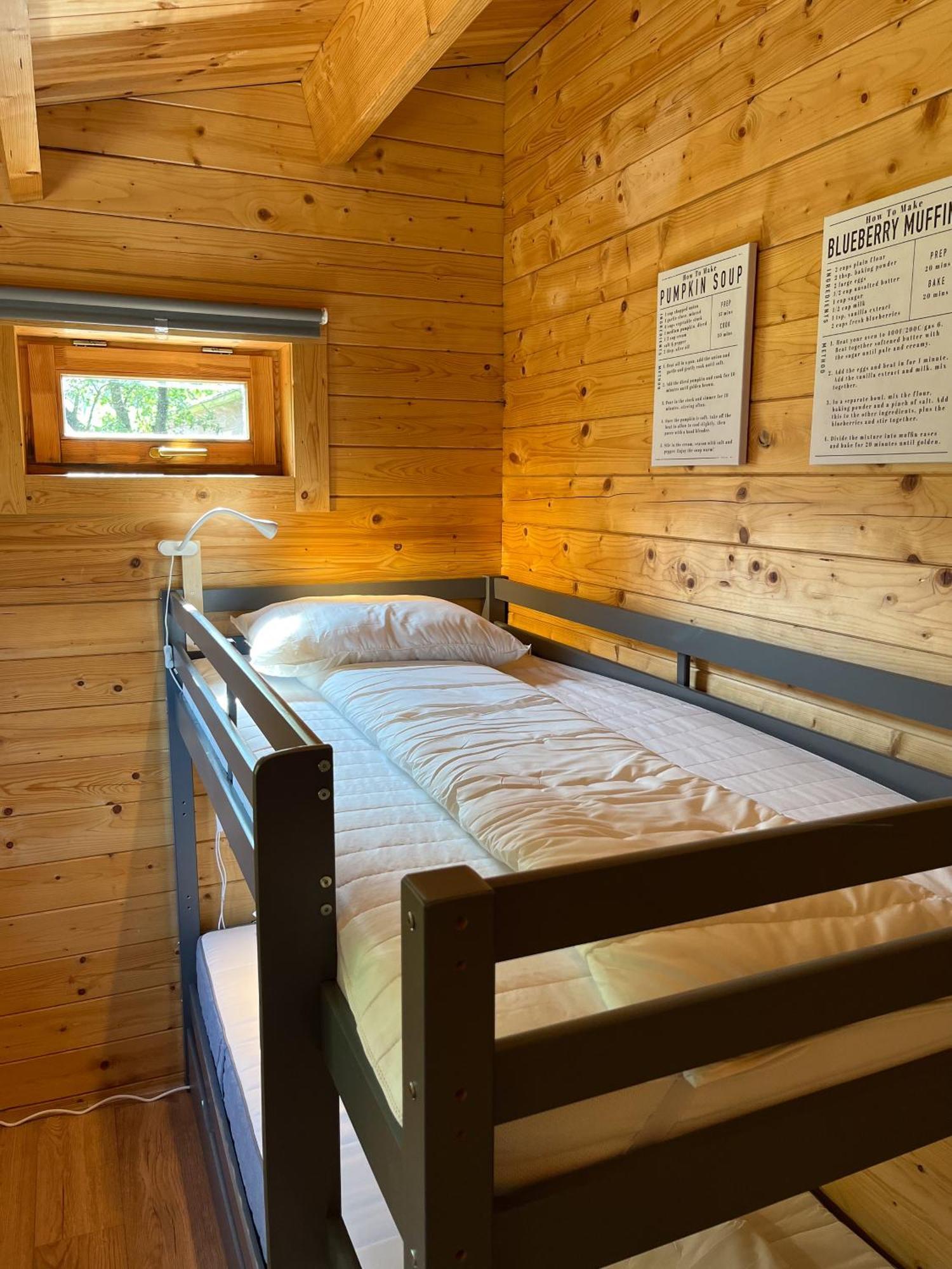 Luxe En Ruim Chalet Met Airco Bij Leekstermeer Matsloot Dış mekan fotoğraf